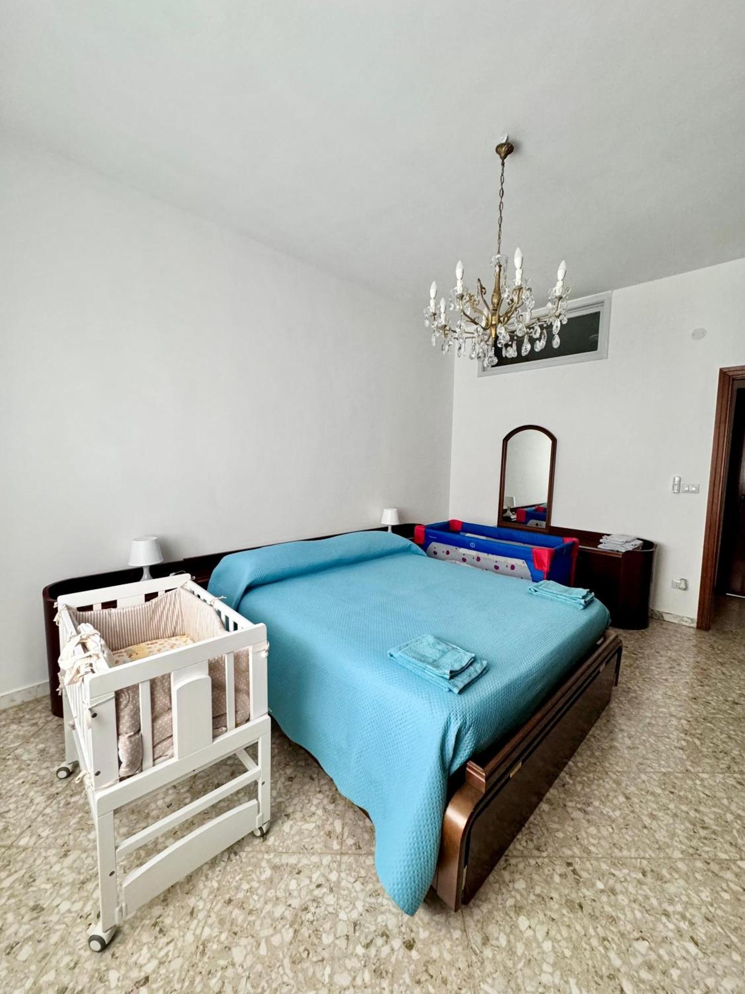 Aliste Apartment Brindisi Exteriör bild