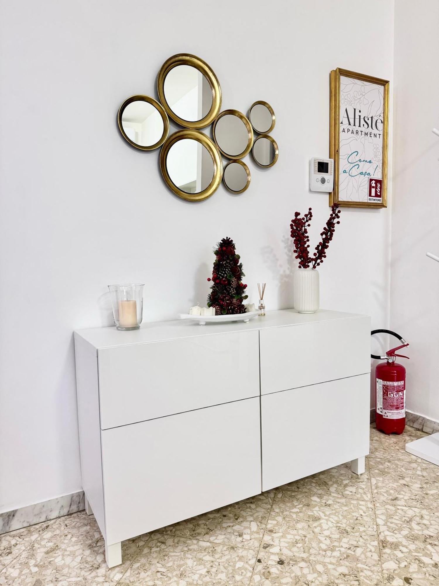 Aliste Apartment Brindisi Exteriör bild