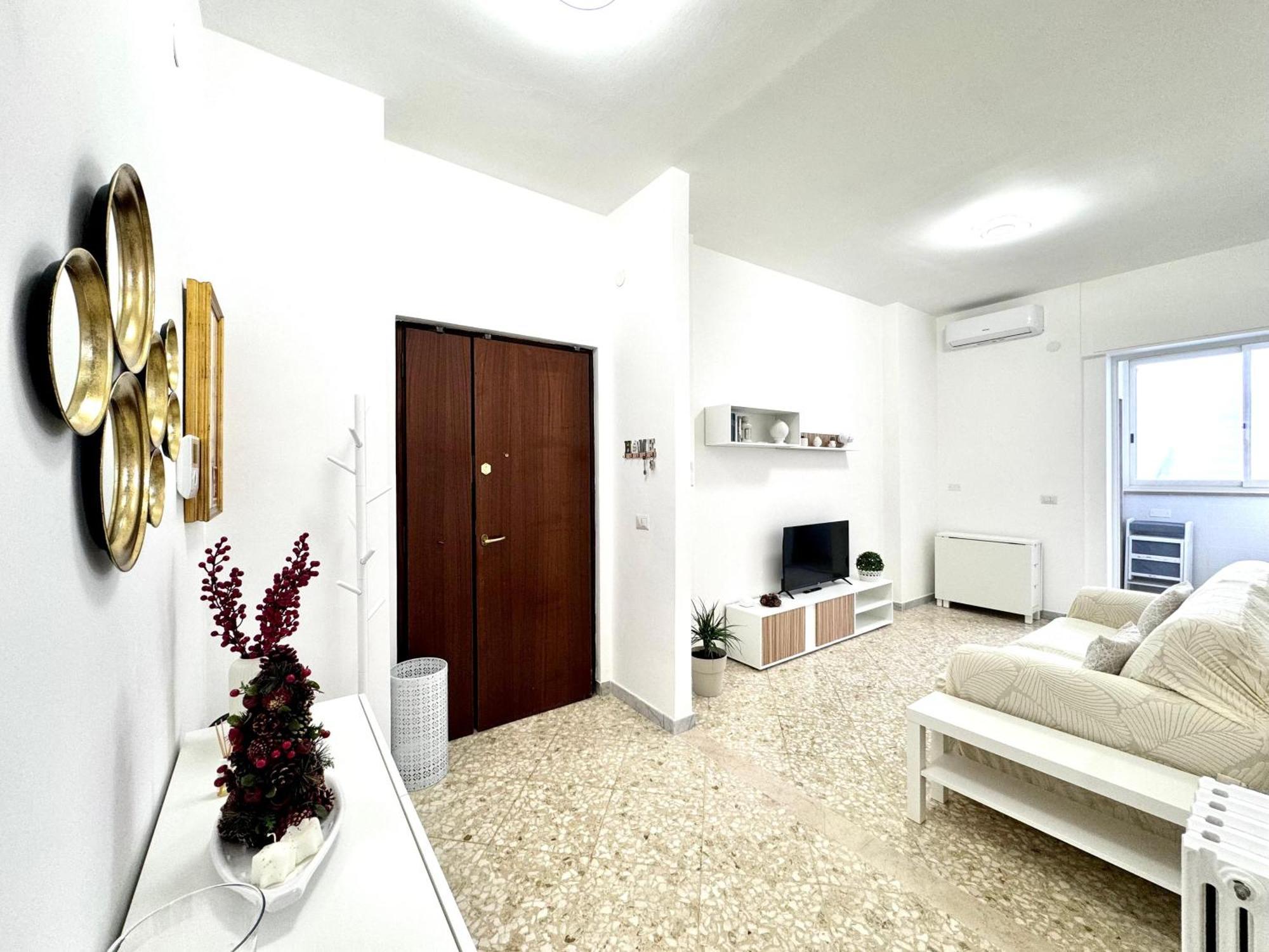 Aliste Apartment Brindisi Exteriör bild